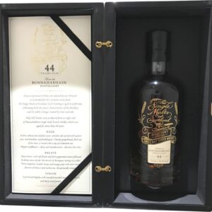 Bunnahabhain-44y-inside